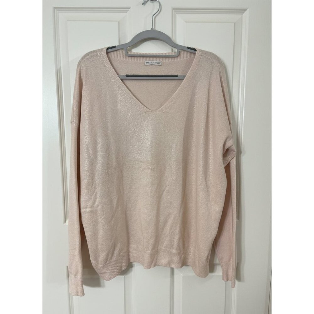 Made in Italy Shimmer V-Neck Lightweight Sweater‎